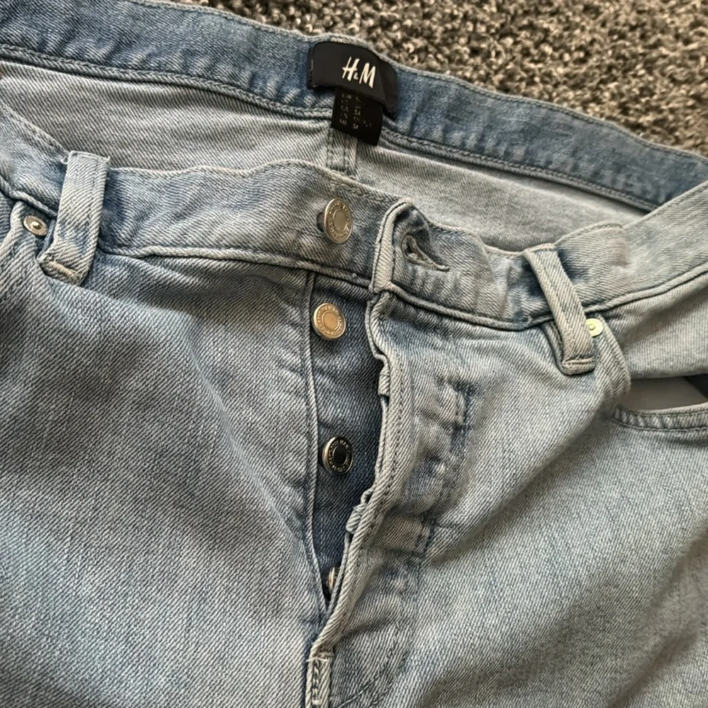H&M Denim Shorts - Picture 5 of 5